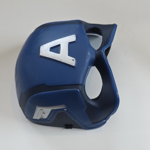 Marvel Avengers Captain America Mask - Picture 3 of 4